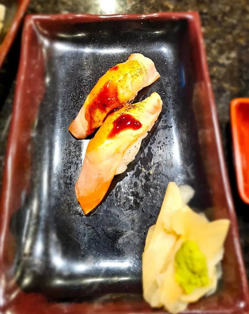 Salmon Nigiri